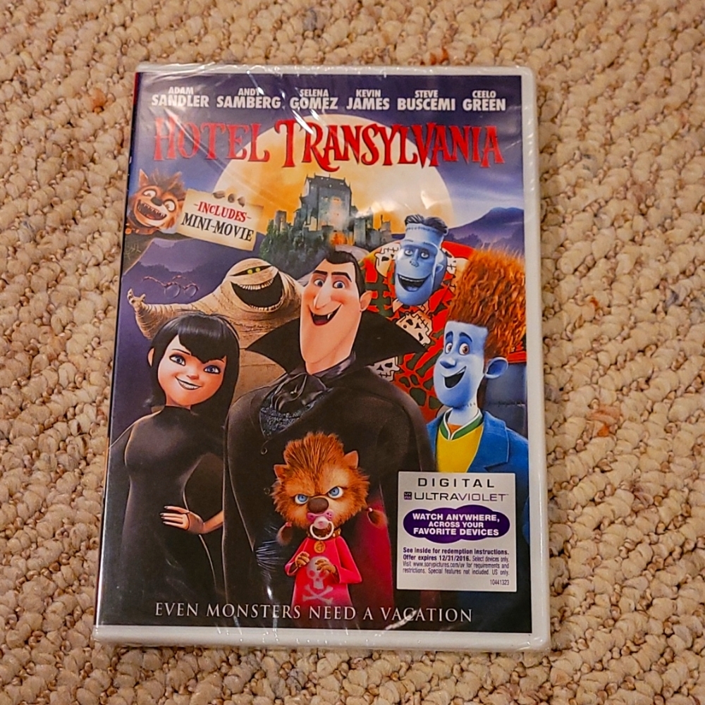 Hotel Transylvania DVD (NWT)